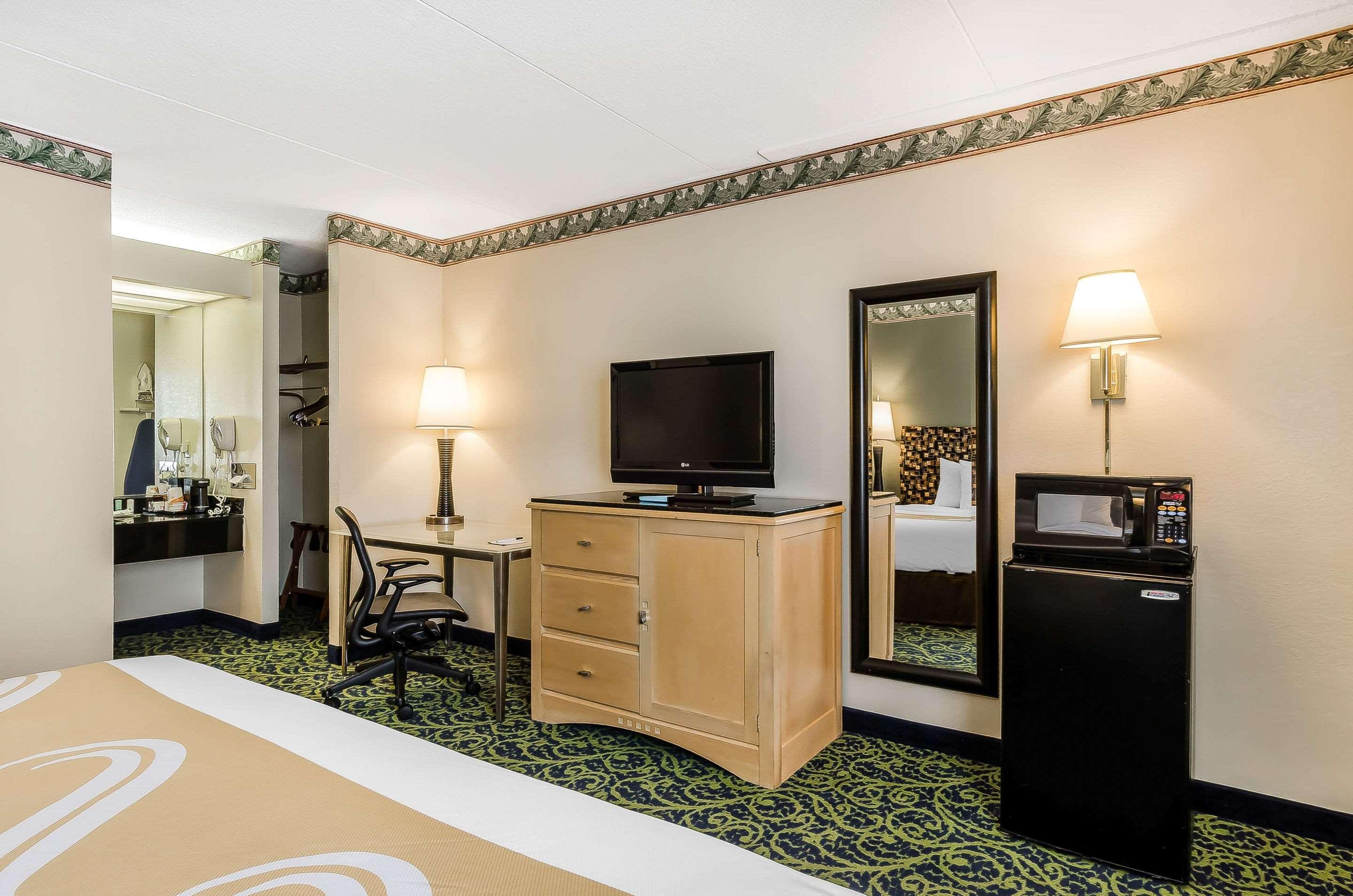 Quality & Hotel